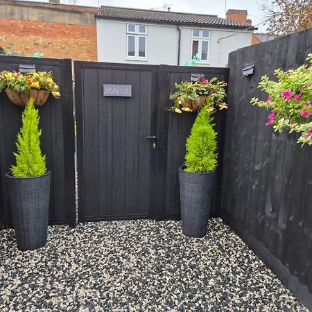 Rugby Coach House, Central Location, 5 Star Rating Exterior foto